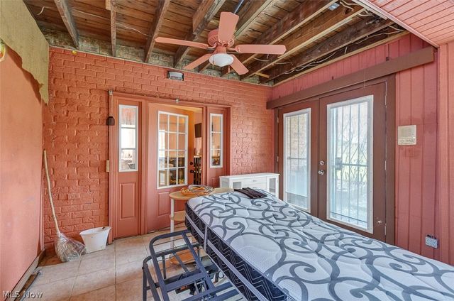 6012 S Perkins Road, Bedford Heights, OH 44146