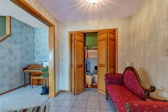 6012 S Perkins Road, Bedford Heights, OH 44146