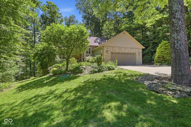4618 N Chatham Drive, Bloomington, IN 47404