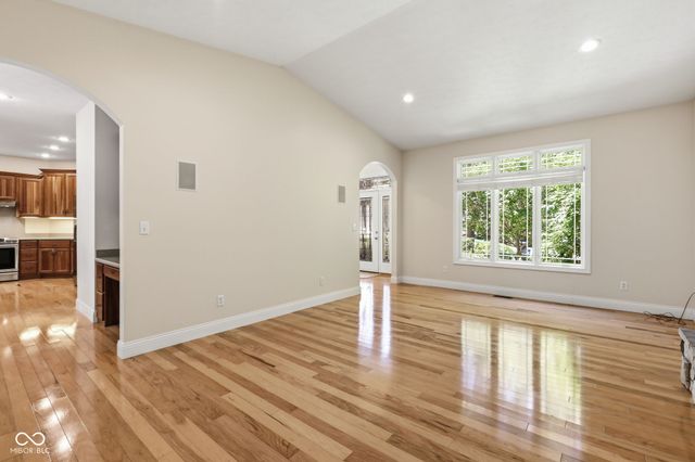 4618 N Chatham Drive, Bloomington, IN 47404