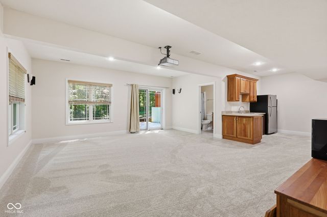 4618 N Chatham Drive, Bloomington, IN 47404