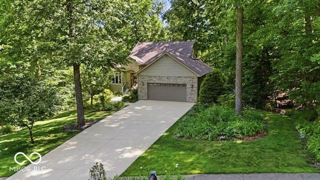 4618 N Chatham Drive, Bloomington, IN 47404