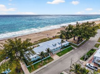 5 Cedar Drive CD5, Briny Breezes, FL 33435