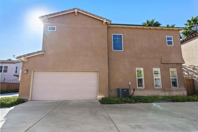 1828 Wolf Canyon Loop, Chula Vista, CA 91913