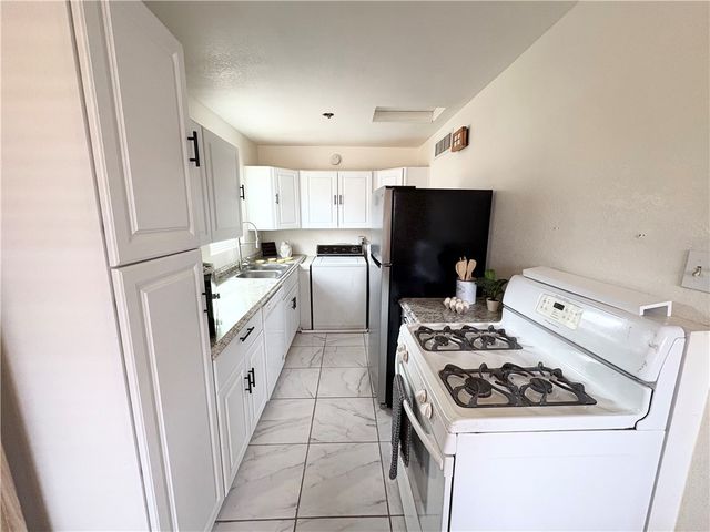 2036 Davis Avenue, Kingman, AZ 86401