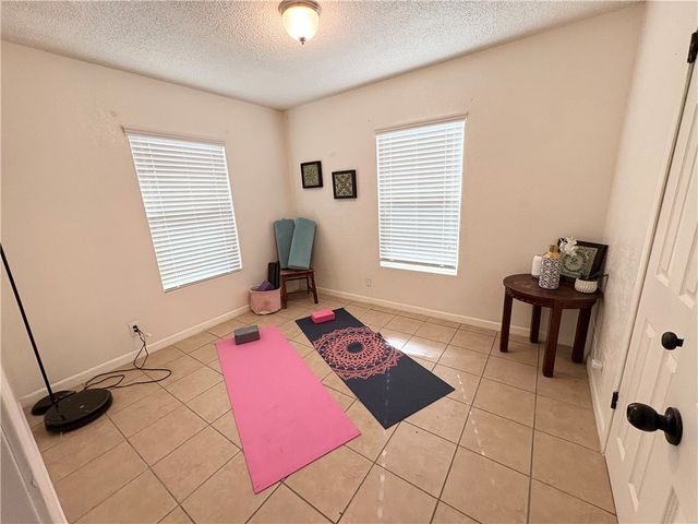 2036 Davis Avenue, Kingman, AZ 86401