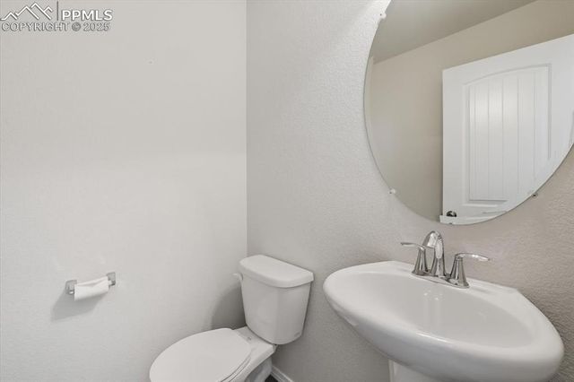 7325 Brush Thorn Lane, Colorado Springs, CO 80927