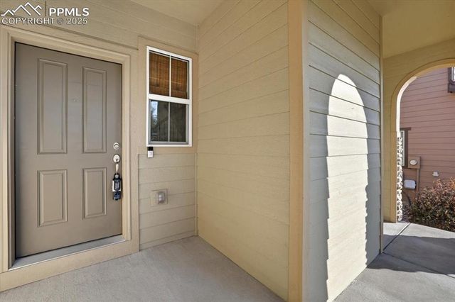 7325 Brush Thorn Lane, Colorado Springs, CO 80927