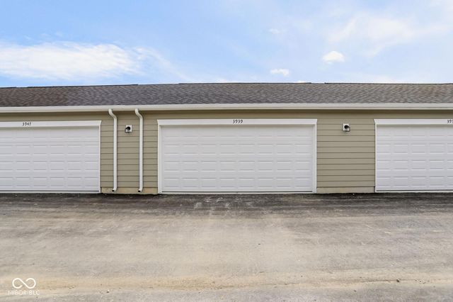 3947 Sandpiper Way, Brownsburg, IN 46112