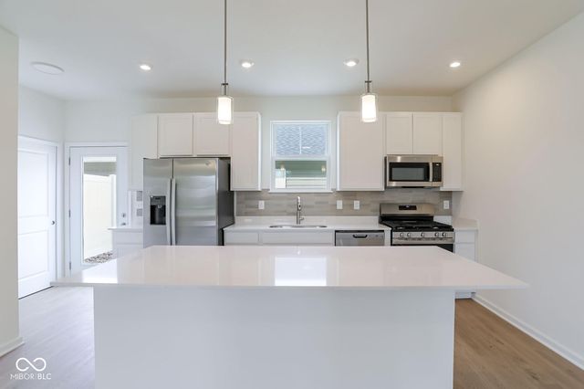 3947 Sandpiper Way, Brownsburg, IN 46112