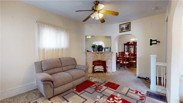 6407 Dibble Avenue, Cleveland, OH 44103