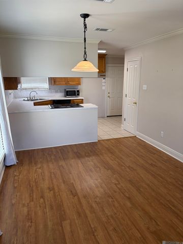 17226 Northlake Drive, Prairieville, LA 70769