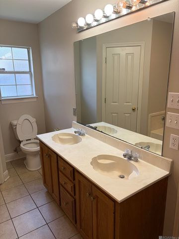 17226 Northlake Drive, Prairieville, LA 70769