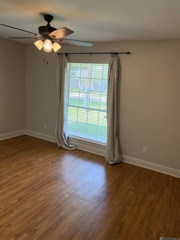 17226 Northlake Drive, Prairieville, LA 70769