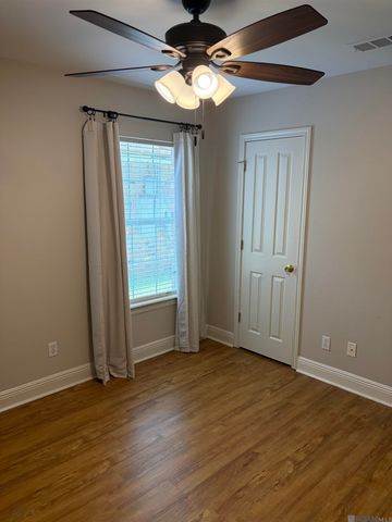 17226 Northlake Drive, Prairieville, LA 70769