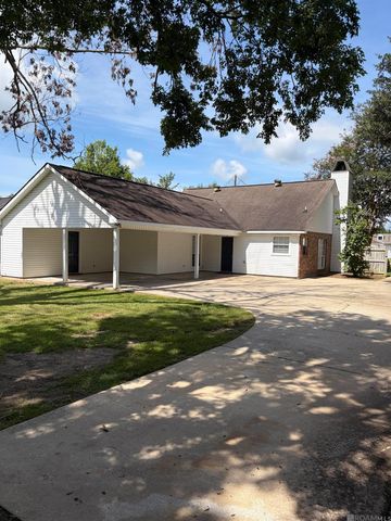 17226 Northlake Drive, Prairieville, LA 70769