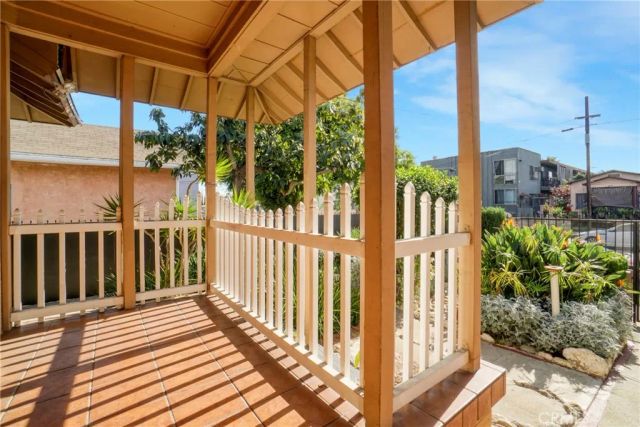 2447 Malabar Street, Los Angeles, CA 90033