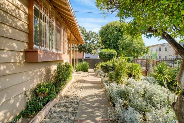 2447 Malabar Street, Los Angeles, CA 90033