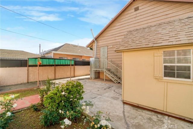 2447 Malabar Street, Los Angeles, CA 90033