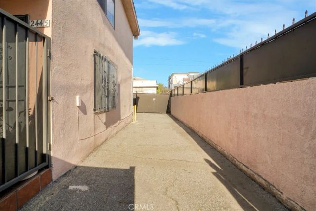 2447 Malabar Street, Los Angeles, CA 90033