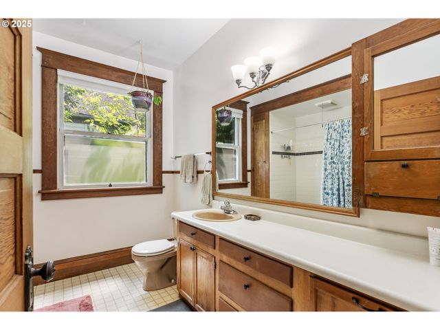 3035 Se 9TH Ave, Portland, OR 97202