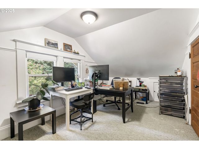 3035 Se 9TH Ave, Portland, OR 97202