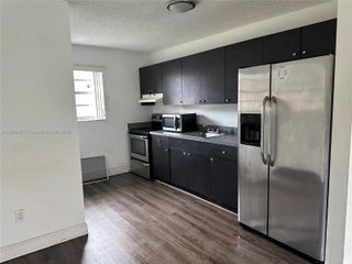 11465 SW 215th St 11465, Miami, FL 33189