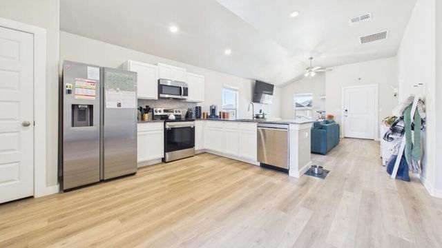 3205 Corpus Avenue, Wolfforth, TX 79382