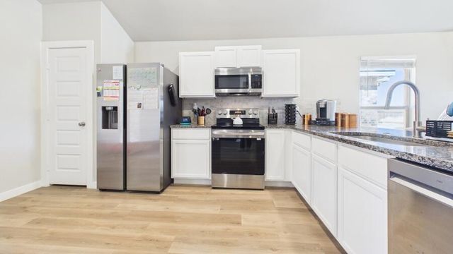 3205 Corpus Avenue, Wolfforth, TX 79382