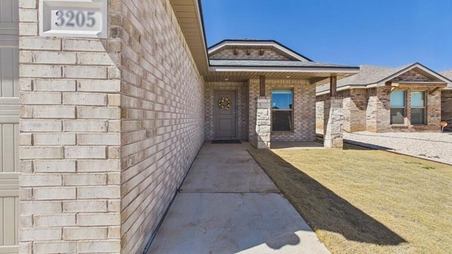 3205 Corpus Avenue, Wolfforth, TX 79382