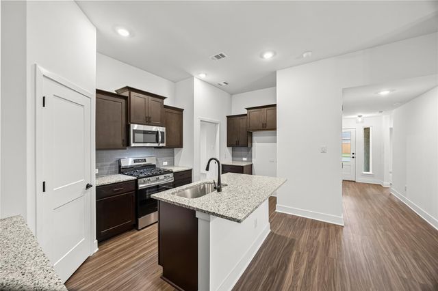 2273 N Post Oak Circle, Dayton, TX 77535