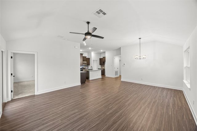 2273 N Post Oak Circle, Dayton, TX 77535