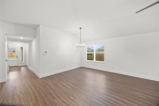 2273 N Post Oak Circle, Dayton, TX 77535