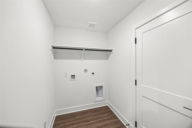 2273 N Post Oak Circle, Dayton, TX 77535