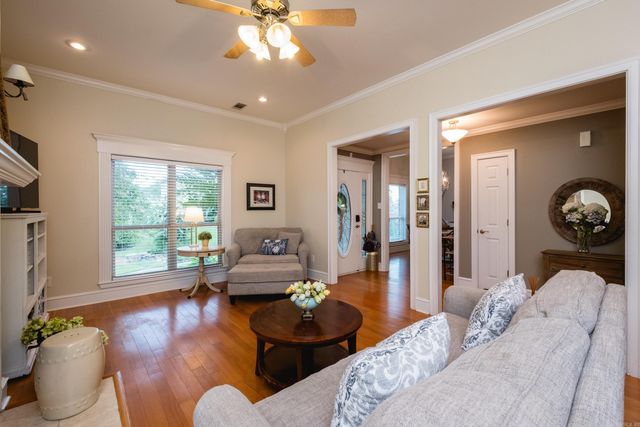 12425 Brodie Creek Trail, Little Rock, AR 72211