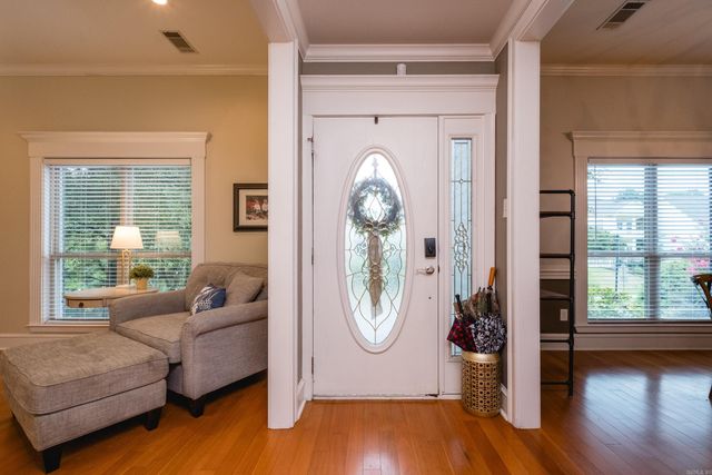 12425 Brodie Creek Trail, Little Rock, AR 72211