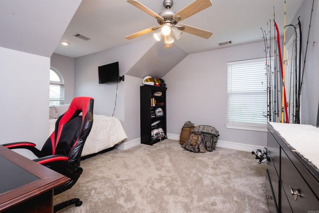 12425 Brodie Creek Trail, Little Rock, AR 72211