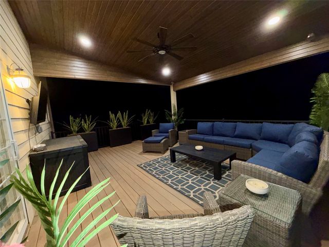 15318 Horton Avenue, Urbandale, IA 50322