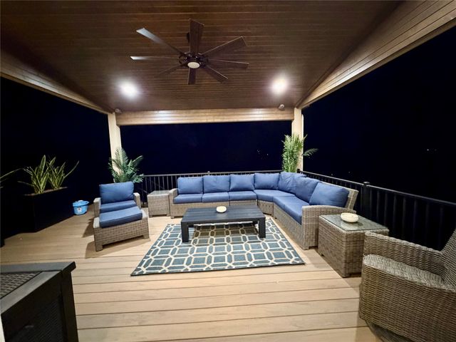 15318 Horton Avenue, Urbandale, IA 50322