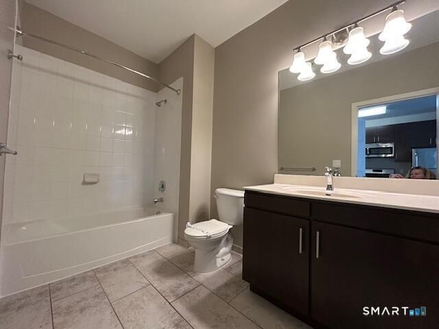 110a Towne Street 403, Stamford, CT 06904