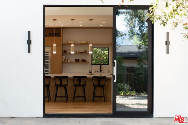 1009 Daly Road, Ojai, CA 93023