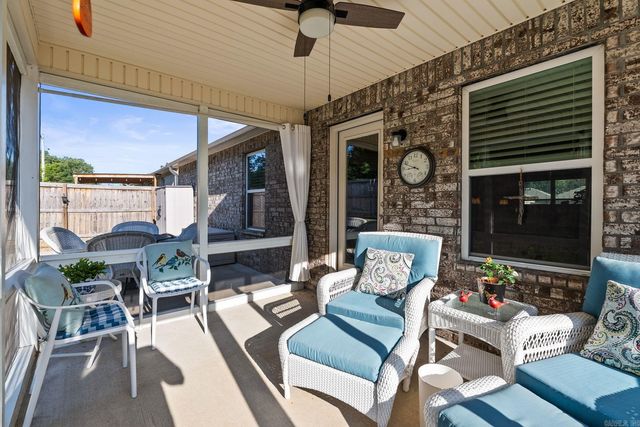 1035 Okeefe Avenue, Conway, AR 72032