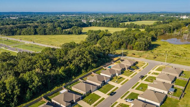 1035 Okeefe Avenue, Conway, AR 72032