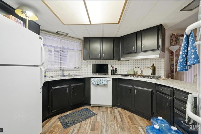 4 Tee Lane, Bakersfield, CA 93308