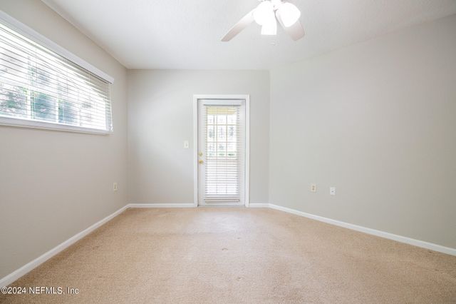 1655 THE GREENS Way 2113, Jacksonville Beach, FL 32250