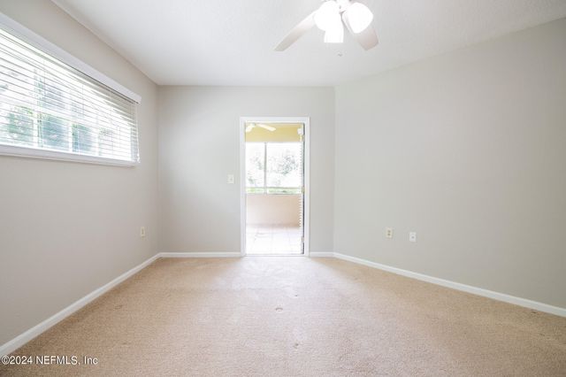 1655 THE GREENS Way 2113, Jacksonville Beach, FL 32250