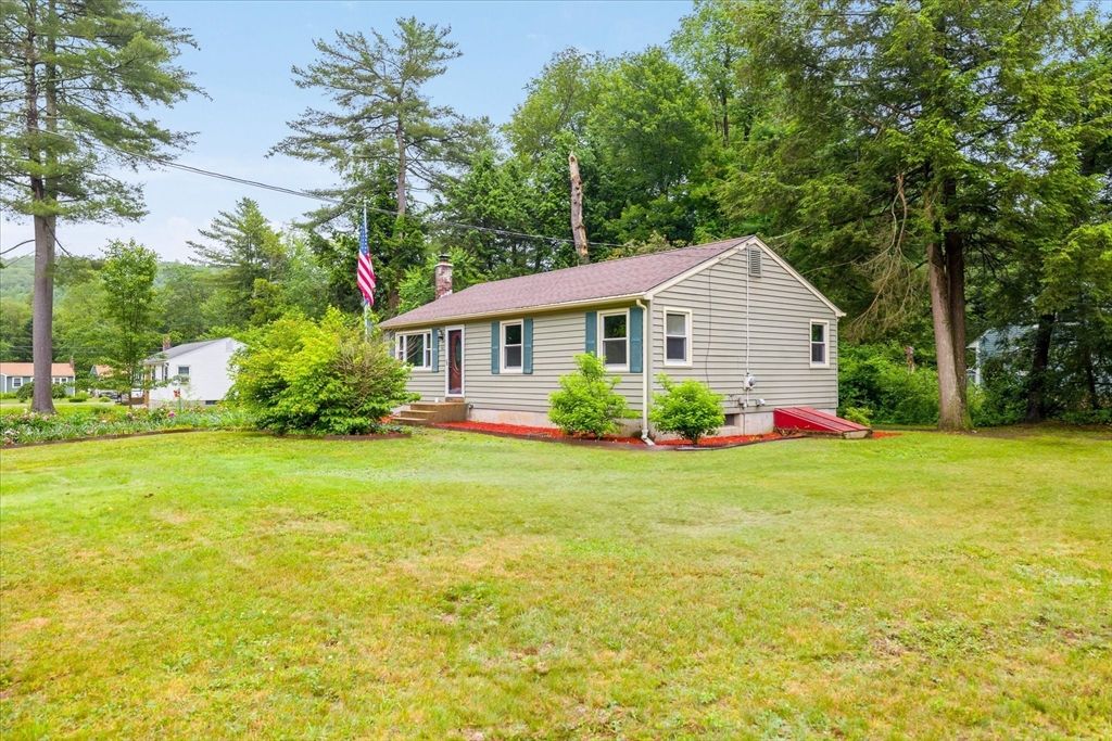61 Mattawa Cir, Orange, MA 01364
