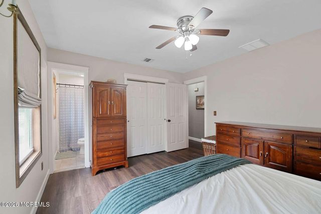 526 Elwood Street, Forked River, NJ 08731