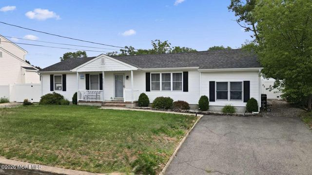 526 Elwood Street, Forked River, NJ 08731