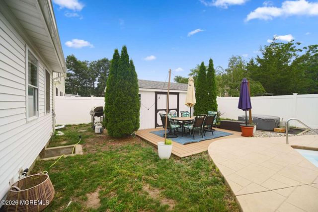 526 Elwood Street, Forked River, NJ 08731
